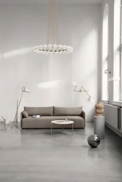 Astep VV Cinquanta golvlampa, mässing - vit