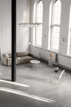 Astep VV Cinquanta golvlampa, mässing - vit