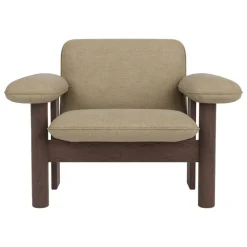 Audo Copenhagen Brasilia fåtölj, låg rygg, mörkbetsad ek - Bouclé 02