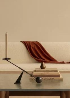 Audo Copenhagen Brasilia soffa, 2-sits, mörkbetsad ek - Baru vit 0200