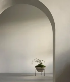 Audo Copenhagen Daiza blomkruka, 35 x 48 cm, elfenben