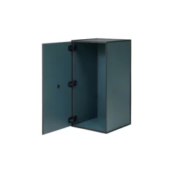 Audo Copenhagen Frame 70 med dörr, 2 hyllor, fjord