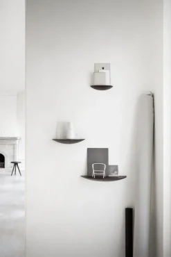 Audo Copenhagen Gridy Fungi hylla, stor, svart