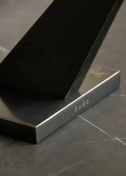 Audo Copenhagen Interconnect ljusstake, bronserad mässing