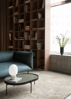 Audo Copenhagen JWDA bordslampa, ljus betong