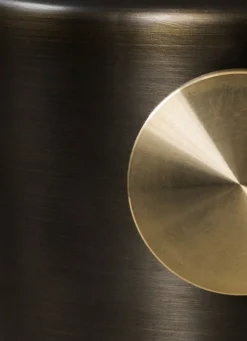 Audo Copenhagen JWDA bordslampa, bronserad mässing