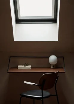 Audo Copenhagen JWDA bärbar bordslampa, alabaster vit