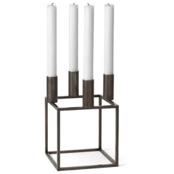 Audo Copenhagen Kubus 4 ljusstake, bränd koppar