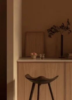 Audo Copenhagen ML42 barstol, 69 cm, brunoljad ek - mässing