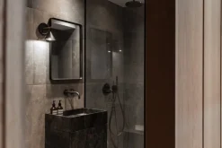 Audo Copenhagen Norm väggspegel, rektangulär, 50 x 70 cm, svart