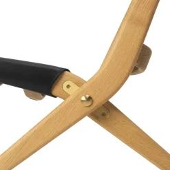 Audo Copenhagen Saxe lounge-stol, oljad ek - svart läder