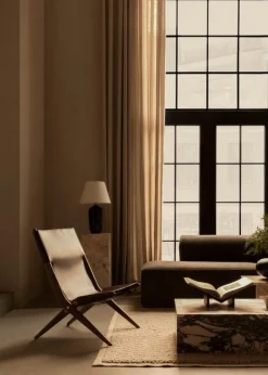 Audo Copenhagen Torso bordslampa, 57 cm, svart - off-white