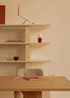 Audo Copenhagen Torso Portable bordslampa, rubin