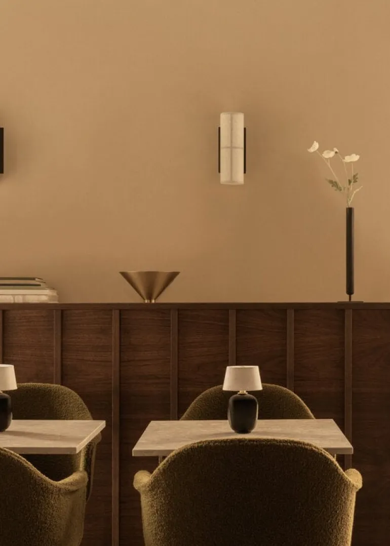 Audo Copenhagen Torso Portable bordslampa, svart