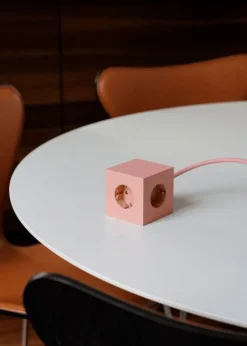 Avolt Square 1 USB-C förlängningssladd, 1,8 m, gammalrosa