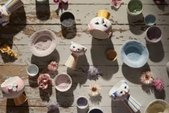 Bjørn Wiinblad Eva blomkruka med fot, 15,5 cm, rosa