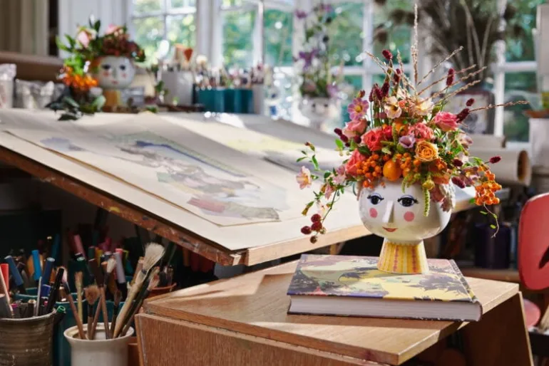 Bjørn Wiinblad Eva blomkruka med fot, 15,5 cm, rosa