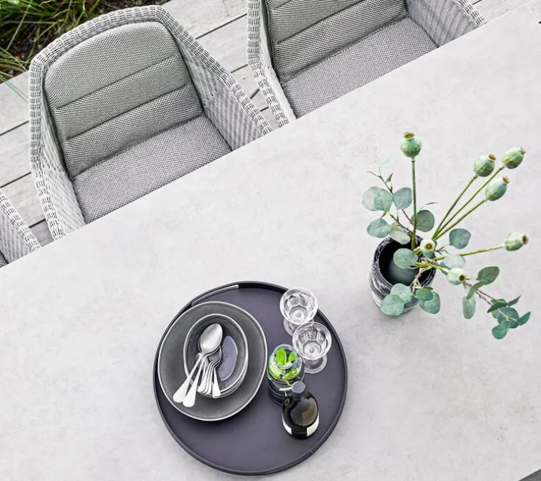 Cane-line Club tray, round 44 cm, lava grey