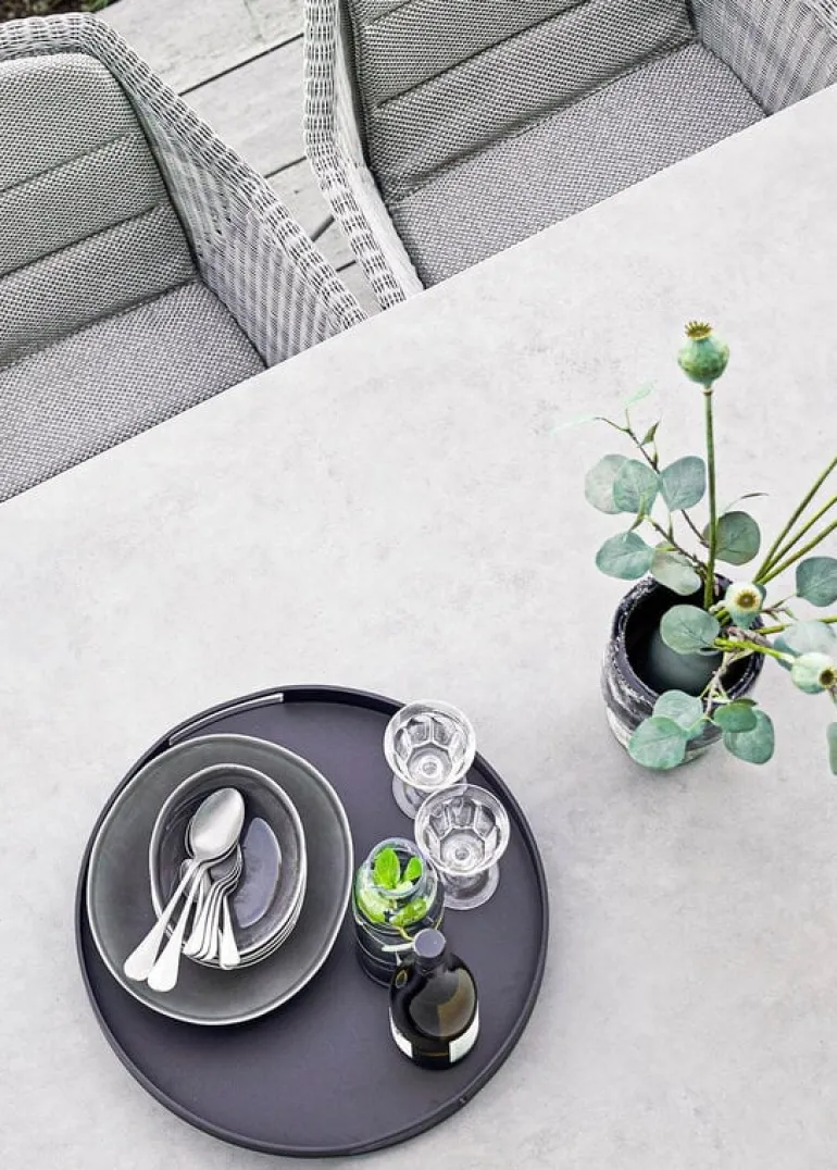 Cane-line Club tray, round 44 cm, lava grey