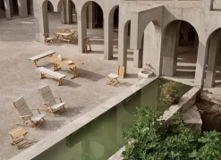 Carl Hansen & Søn BM5768 fotpall för däckstol, teak - off-white