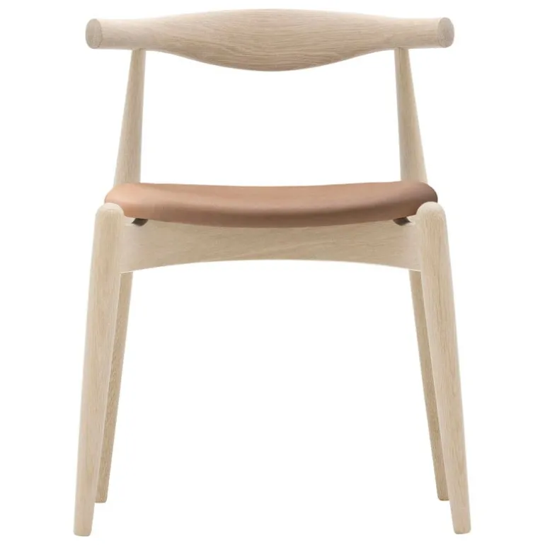 Carl Hansen & Søn CH20 Elbow stol, tvålbehandlad bok - ljusbrunt läder Thor 325