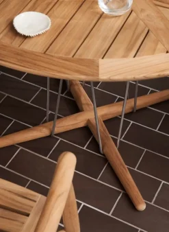 Carl Hansen & Søn Embrace E022 matbord, 110 cm, teak