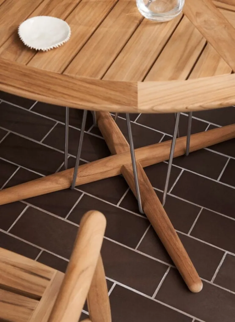 Carl Hansen & Søn Embrace E022 matbord, 110 cm, teak