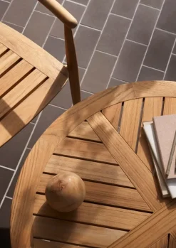 Carl Hansen & Søn Embrace E022 matbord, 110 cm, teak