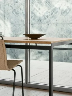 Carl Hansen & Søn PK1 stol, svart stål - naturligt papperssnöre