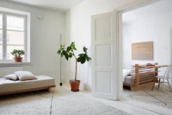 Collaboratorio Cubile 180 huvudgavel, bok