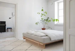 Collaboratorio Cubile 160 säng, bok