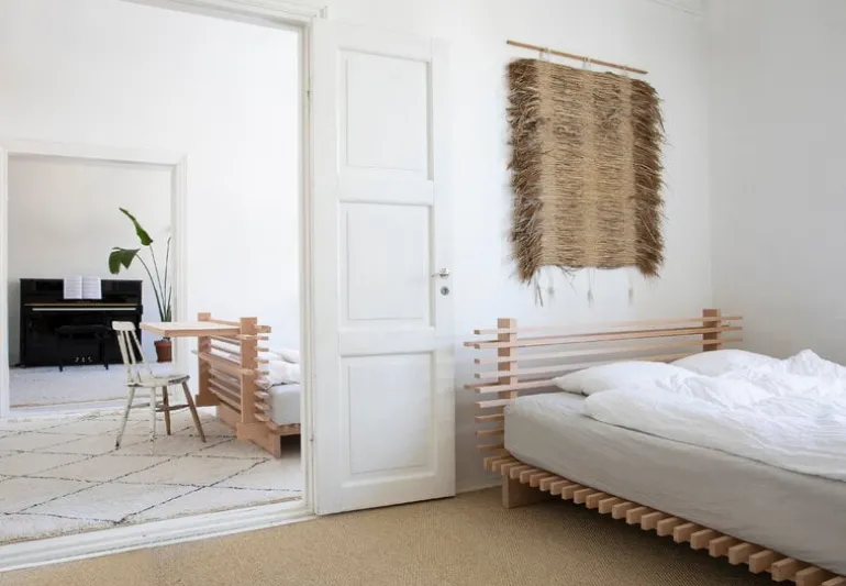 Collaboratorio Cubile 180 säng, bok