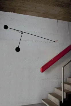 DCWéditions Aaro vägglampa