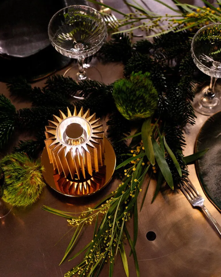 DCWéditions In The Sun bordslampa, guld - silver