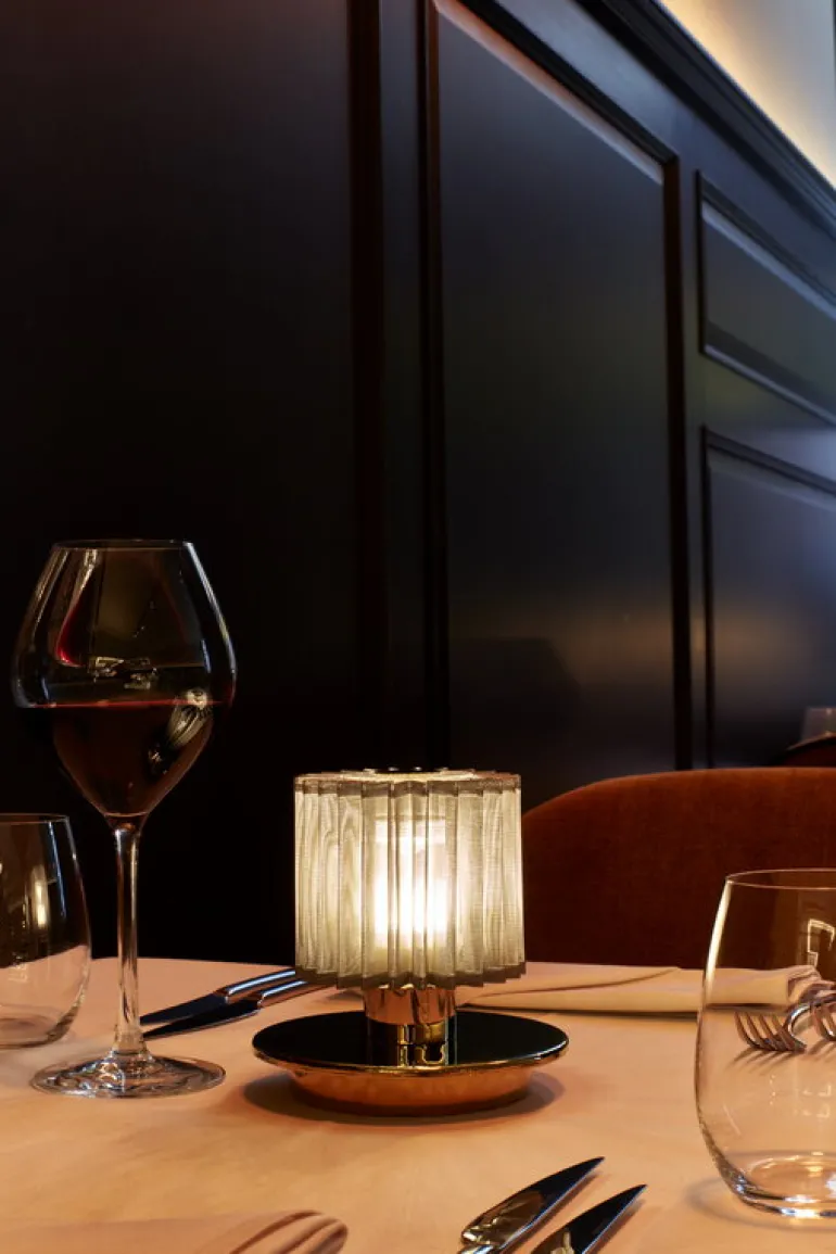 DCWéditions In The Sun bordslampa, guld - silver