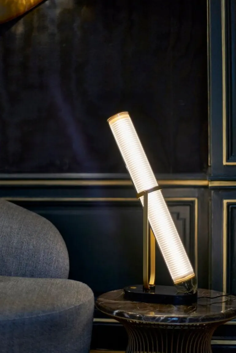 DCWéditions La Lampe Frechin bordslampa, guld - svart