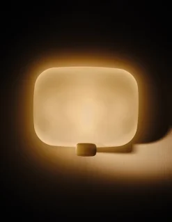 DCWéditions Light Me Tender Horizontal vägglampa, mässing