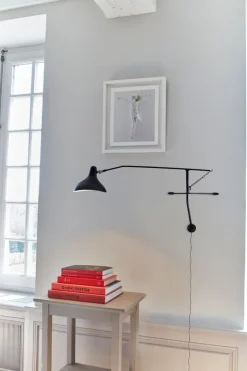 DCWéditions Mantis BS2 Mini vägglampa, svart