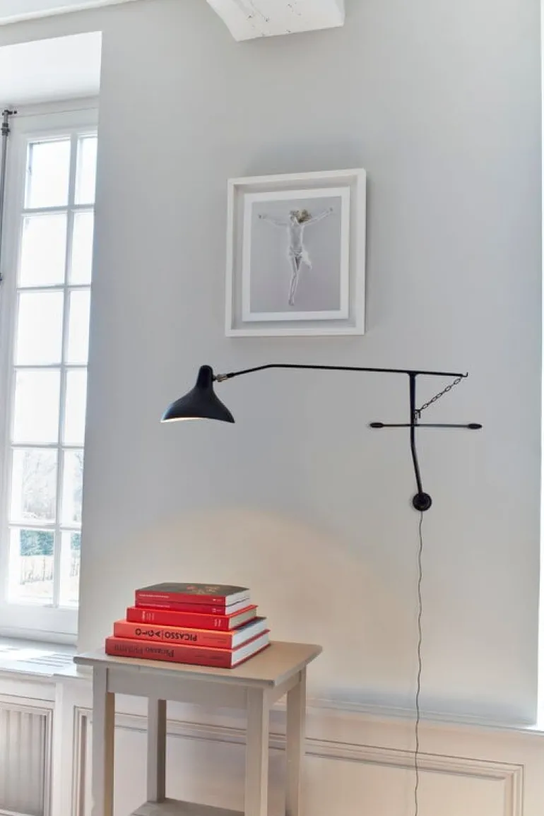 DCWéditions Mantis BS2 Mini vägglampa, svart