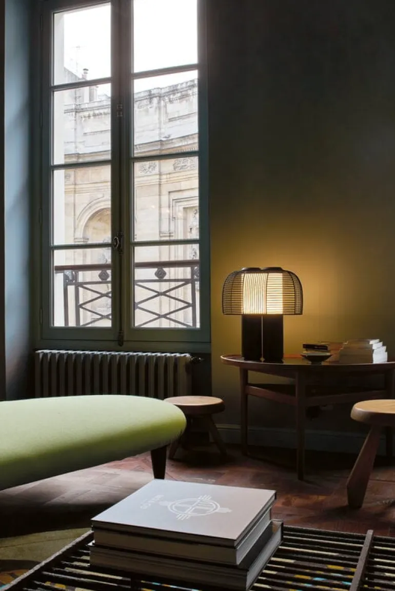 DCWéditions Yasuke bordslampa, svart