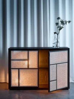 Design House Stockholm Air skänk, svart - rotting