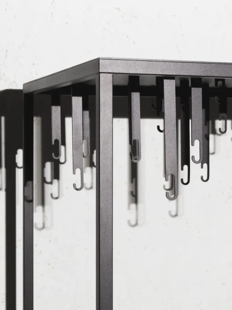 Design House Stockholm Atelier stående klädhängare