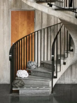 Design House Stockholm Knot kudde, grå