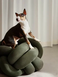 Design House Stockholm Knot kudde, XL, skogsgrön