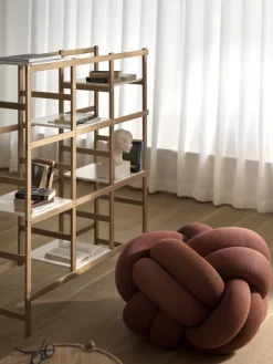 Design House Stockholm Knot kudde, XL, ockra