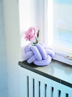 Design House Stockholm Knot kudde, lila