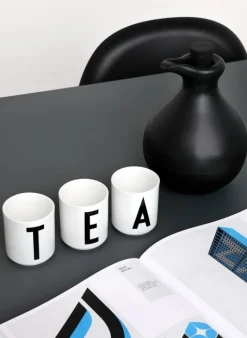 Design Letters Arne Jacobsen porslinsmugg, vit, A-Z