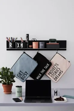 Design Letters MyCover iPhone-skal, svart, A-Z