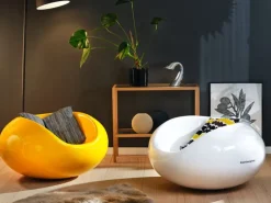 Eero Aarnio Originals Pastill stol, gul