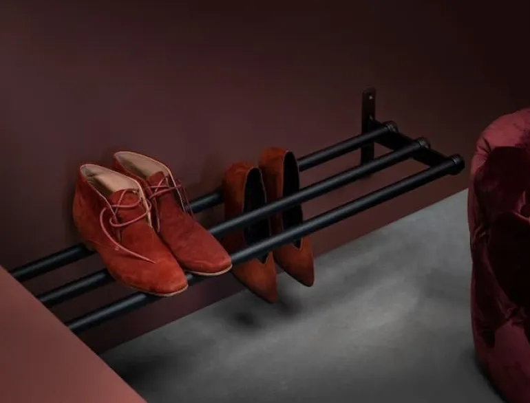 Essem Design Nostalgi hatt-/skohylla, 100 cm, svartbetsad ek - svart